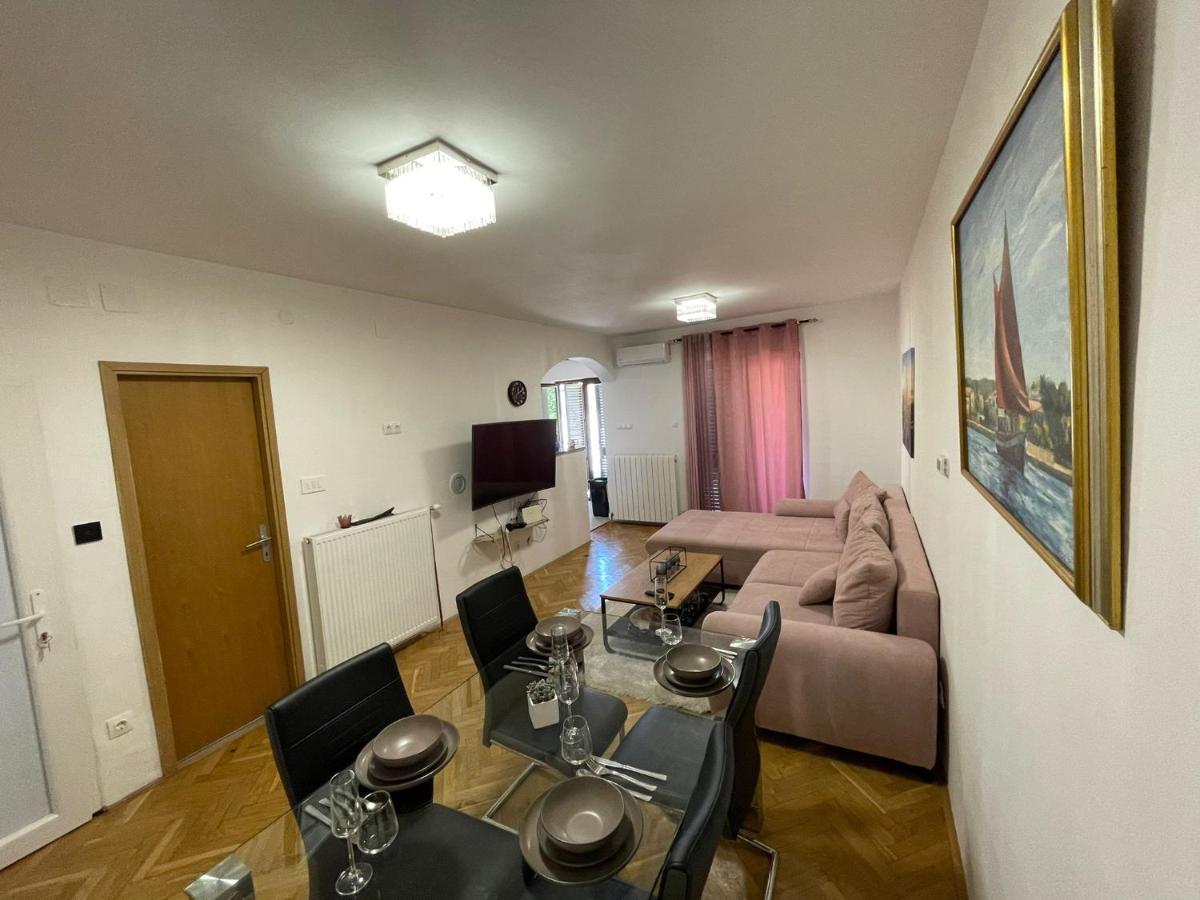 Apartments Fratelli Malinska Exterior photo