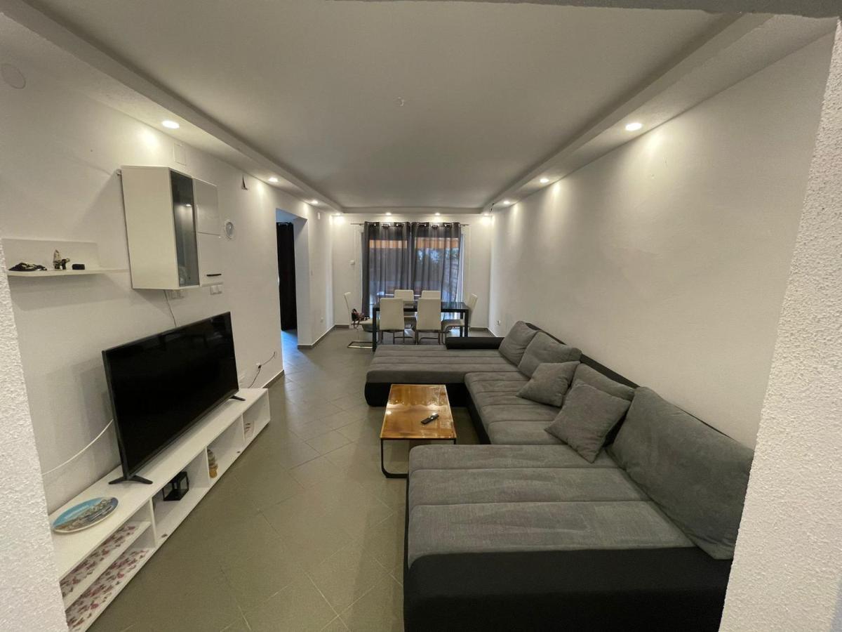 Apartments Fratelli Malinska Exterior photo